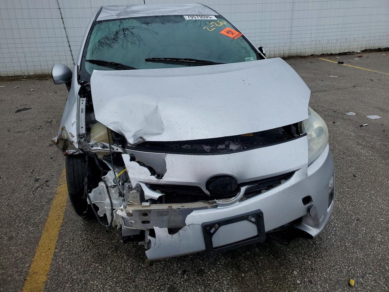 2010 TOYOTA PRIUS II photo 5