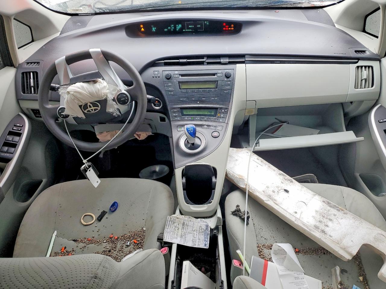 2010 TOYOTA PRIUS II photo 8