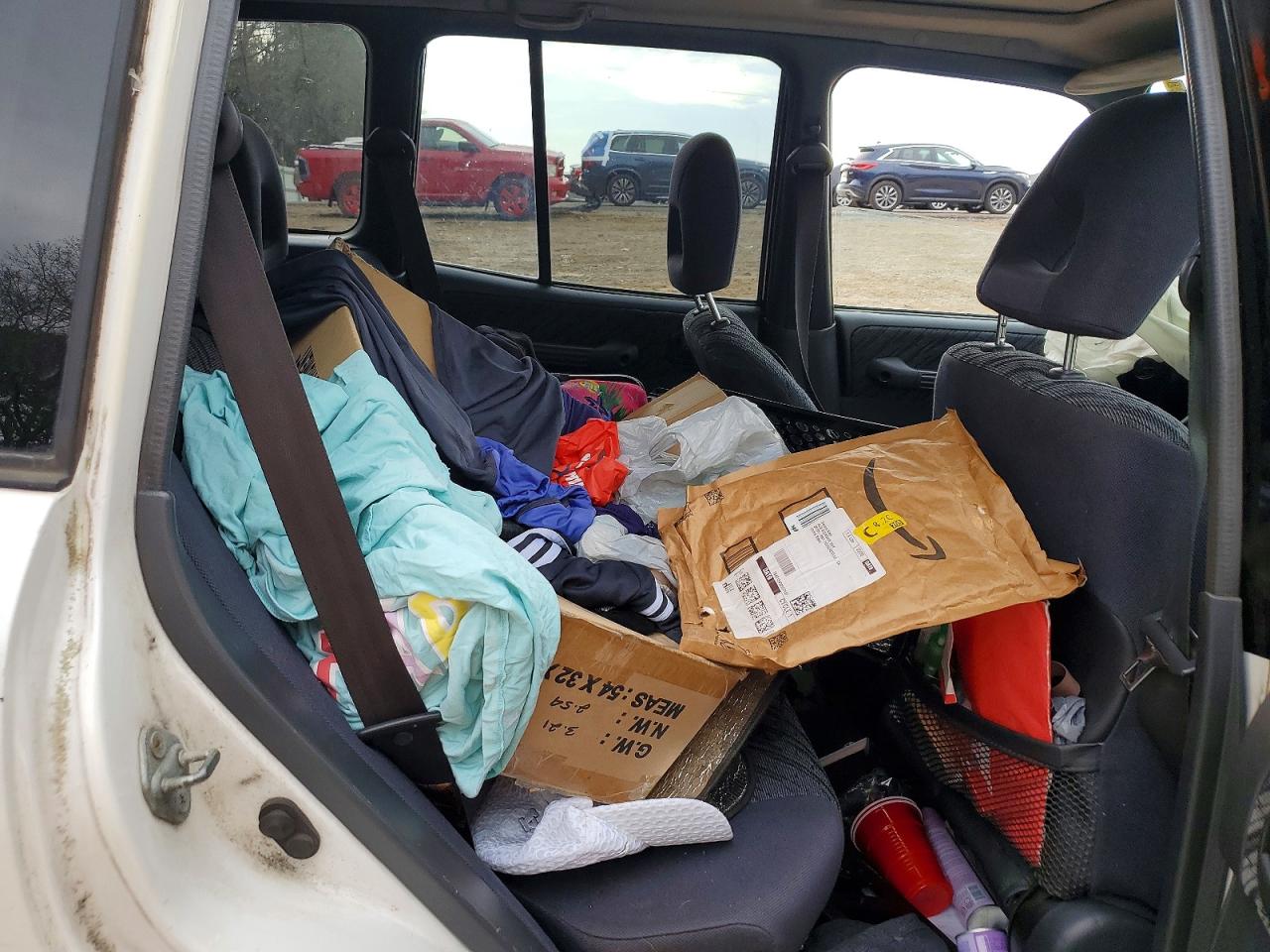 1999 TOYOTA RAV4 BASE photo 31