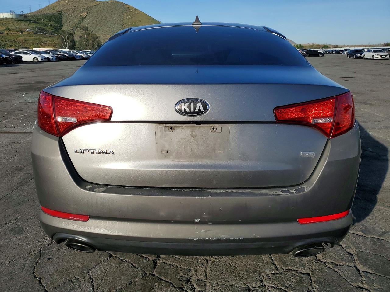 2013 KIA OPTIMA LX photo 11