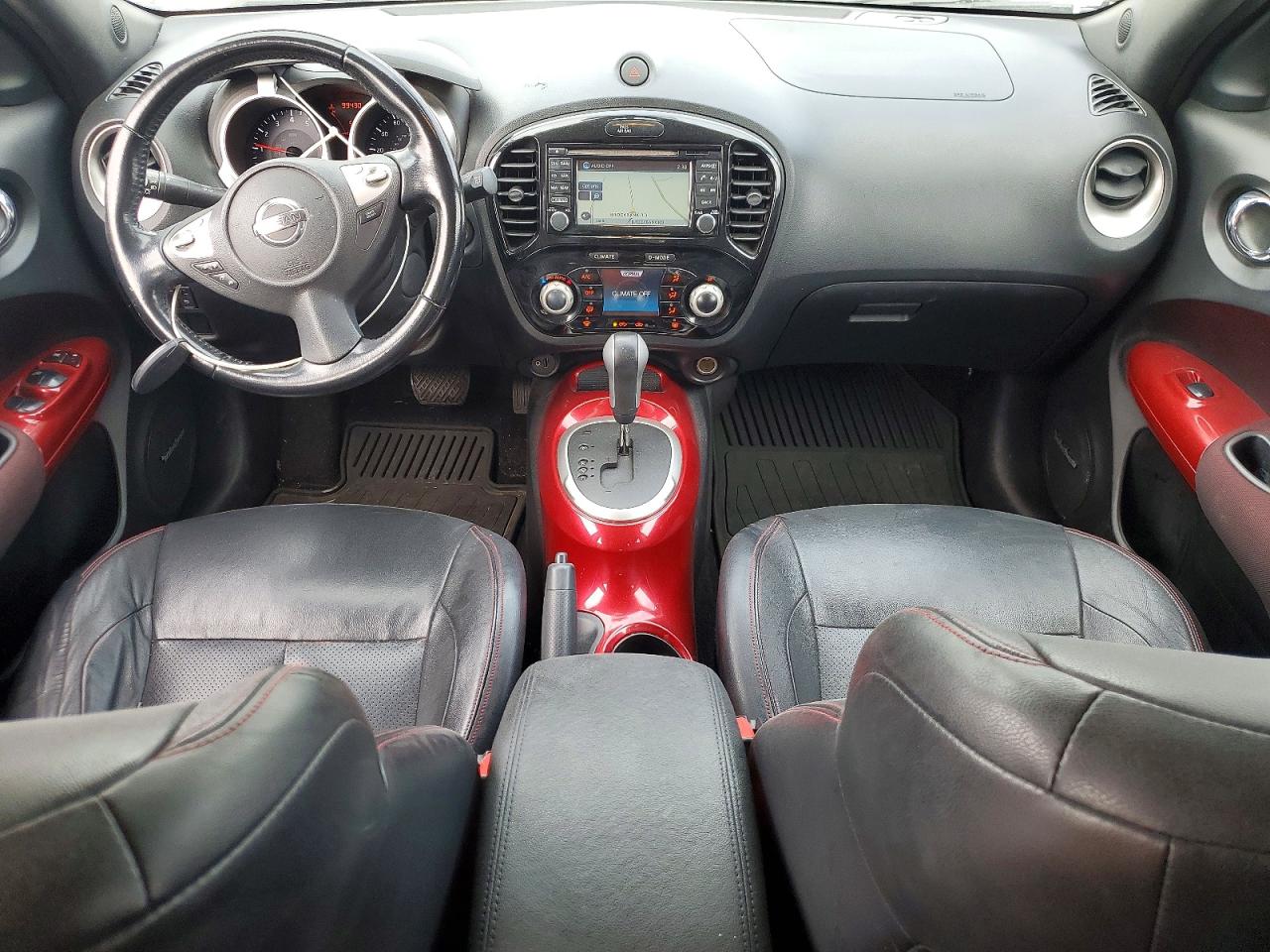 2015 NISSAN JUKE SL photo 22