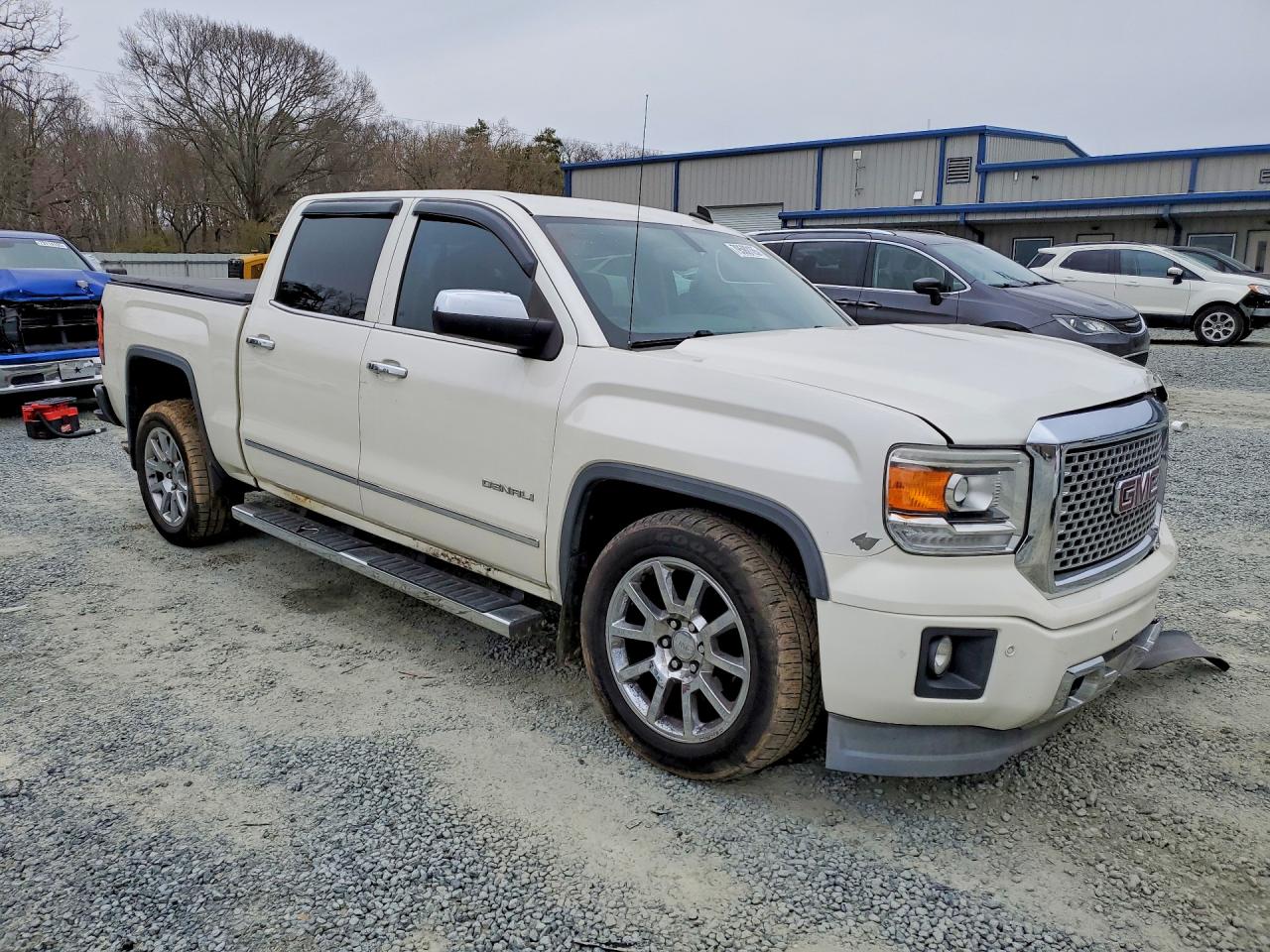 2014 GMC SIERRA K1500 DENALI photo 7