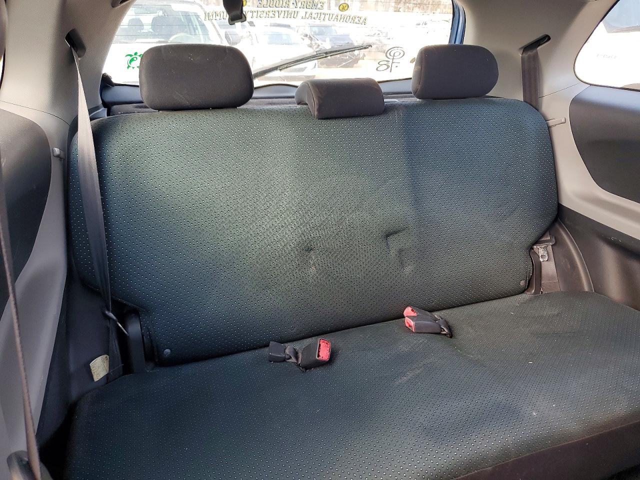 2008 TOYOTA YARIS BASE photo 28