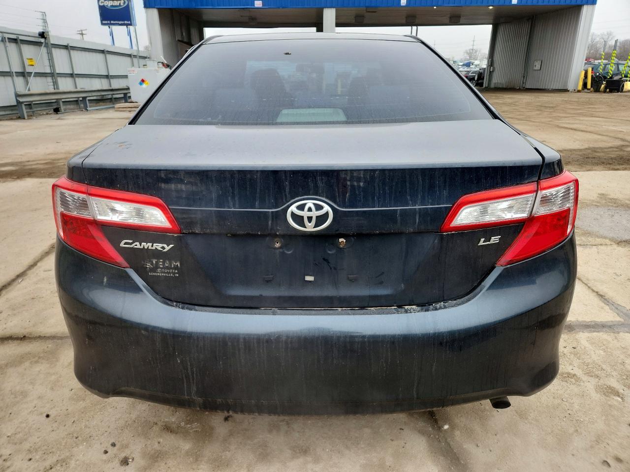 2014 TOYOTA CAMRY LE photo 6