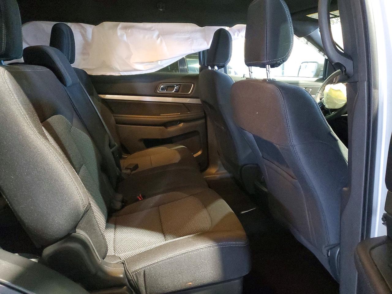 2018 FORD EXPLORER XLT photo 21