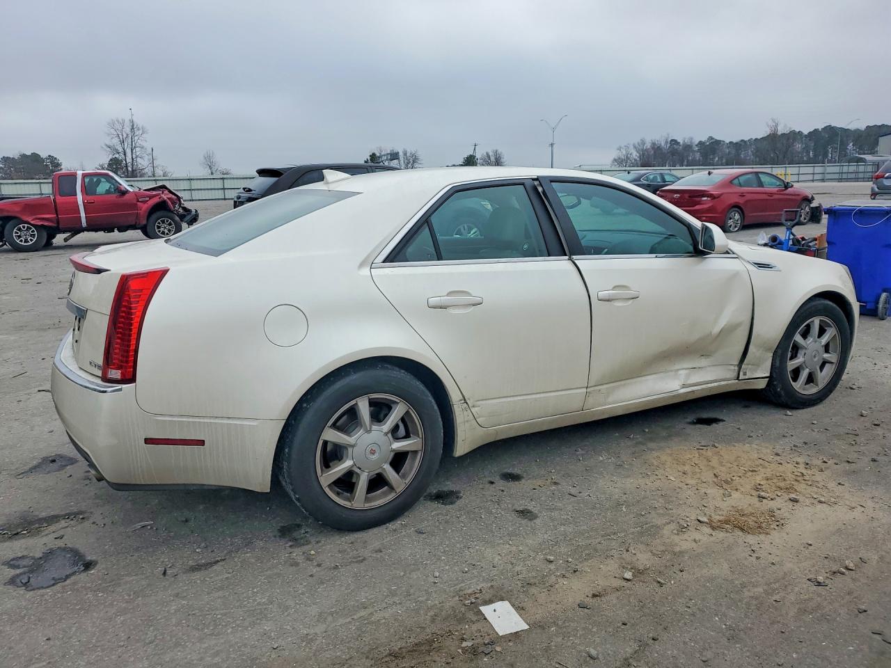 2009 CADILLAC CTS photo 5