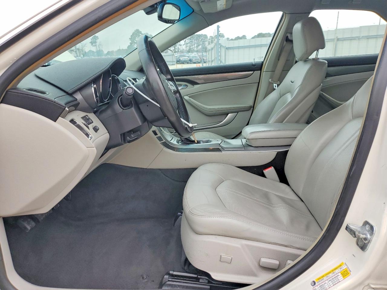 2009 CADILLAC CTS photo 13