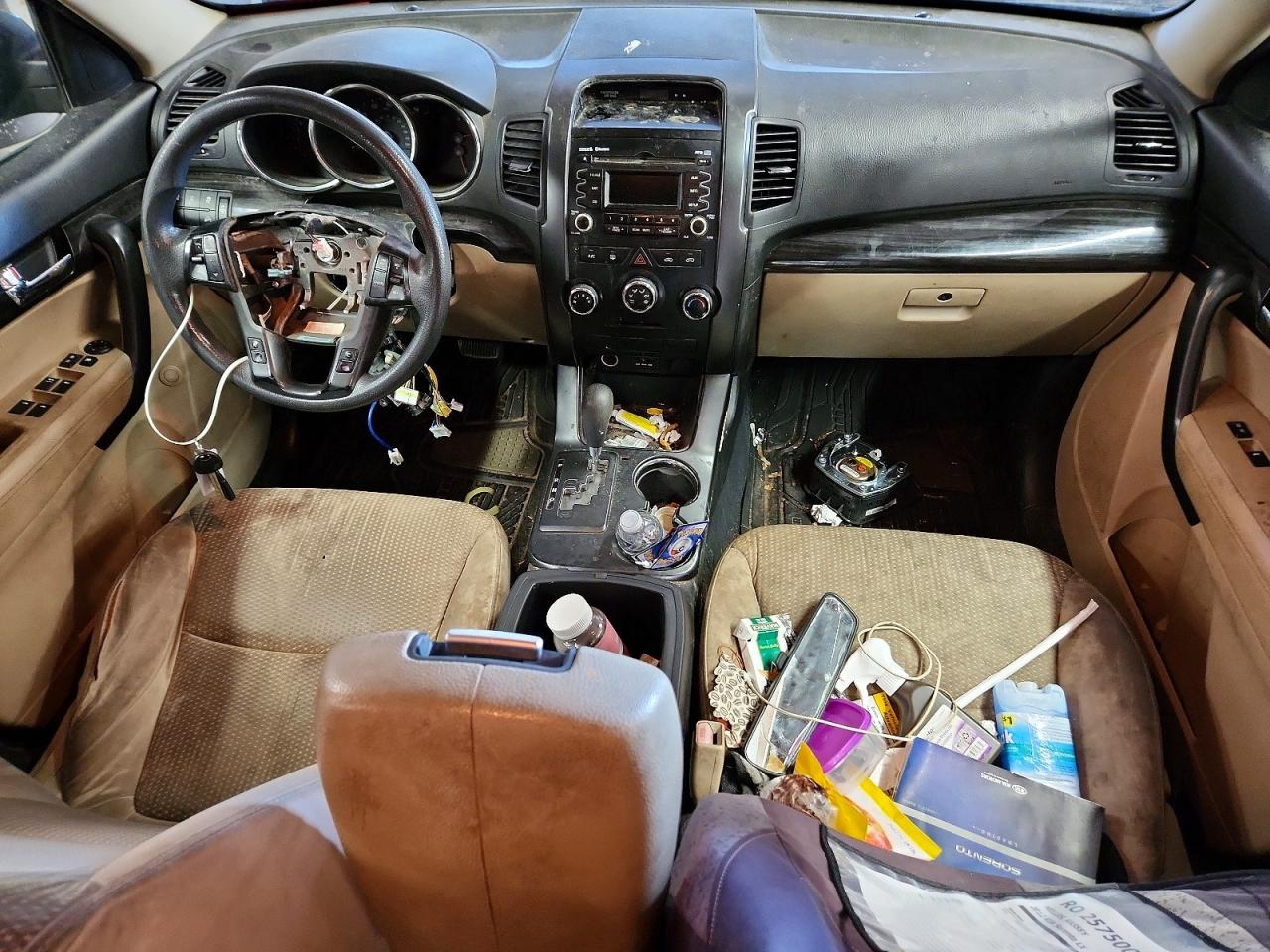2012 KIA SORENTO LX photo 29