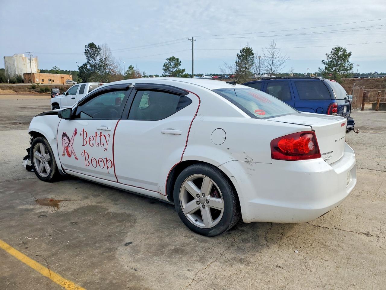 2013 DODGE AVENGER SE photo 3