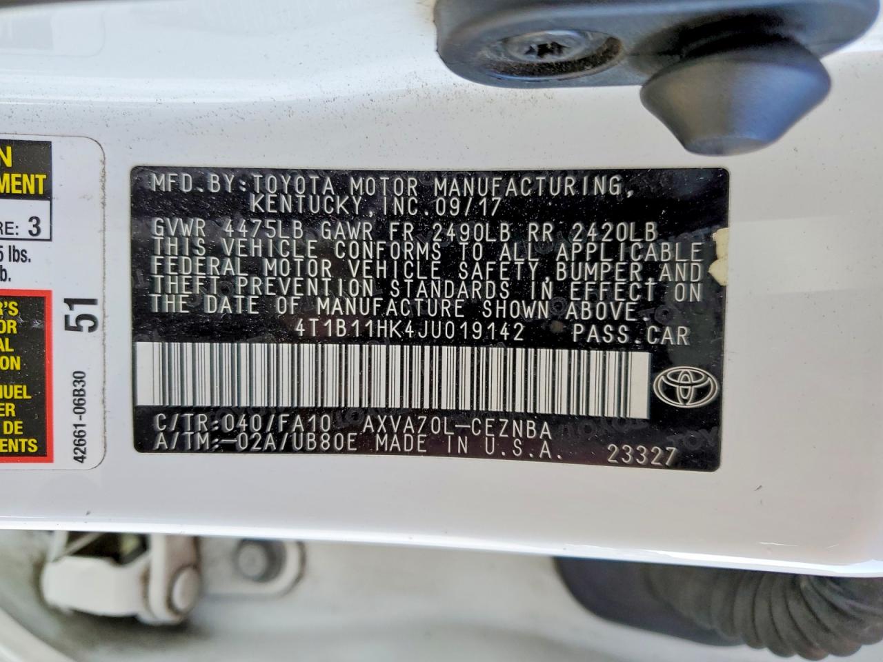 2018 TOYOTA CAMRY LE photo 37