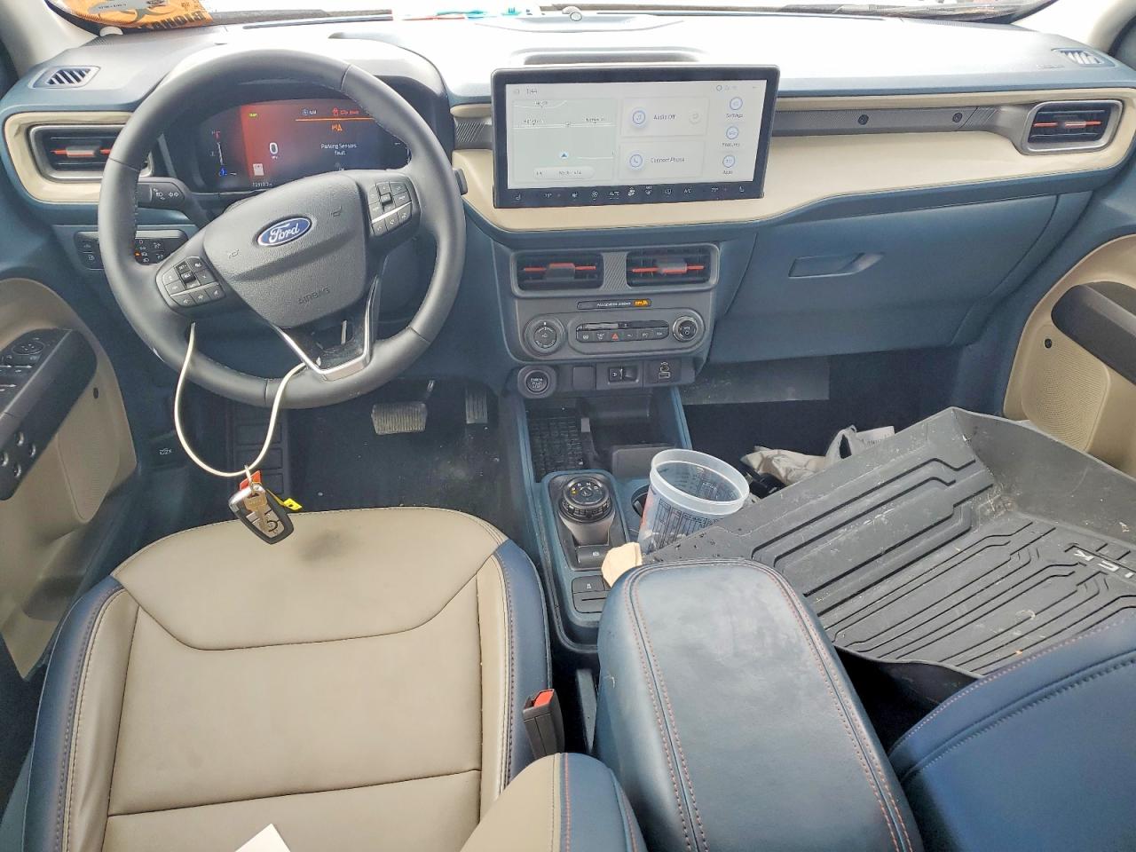 2025 FORD MAVERICK LARIAT photo 15