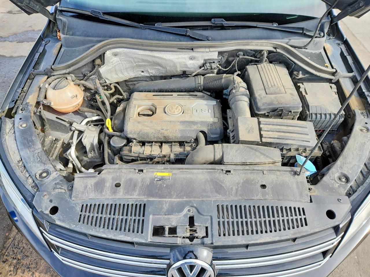 2016 VOLKSWAGEN TIGUAN S photo 23