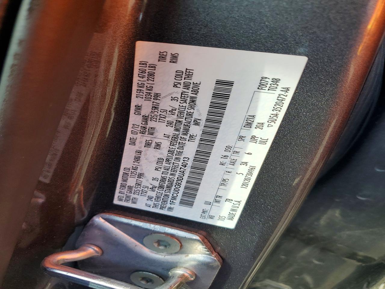 2013 FORD ESCAPE SE photo 23