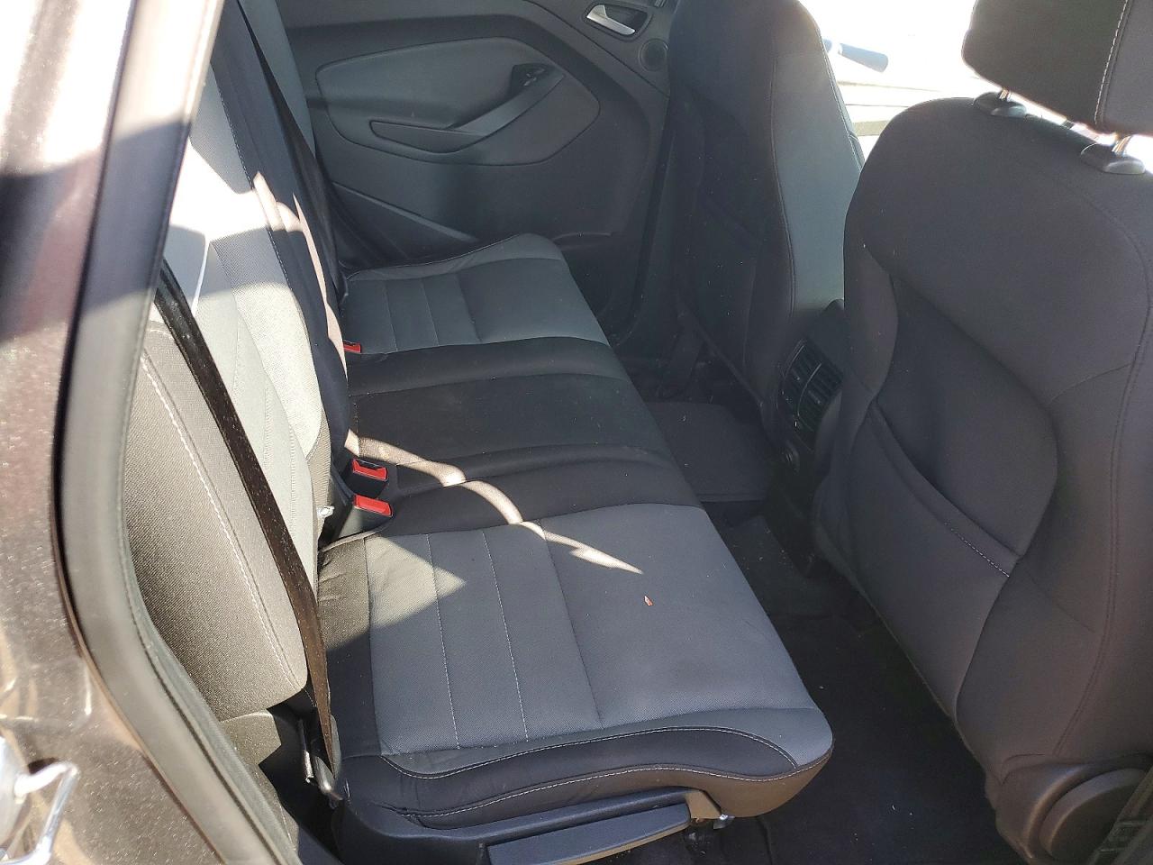 2013 FORD ESCAPE SE photo 19