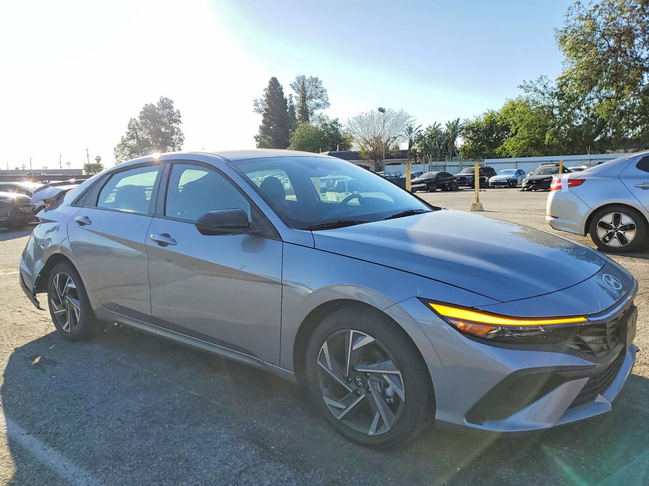 2025 HYUNDAI ELANTRA SEL SPORT photo 10
