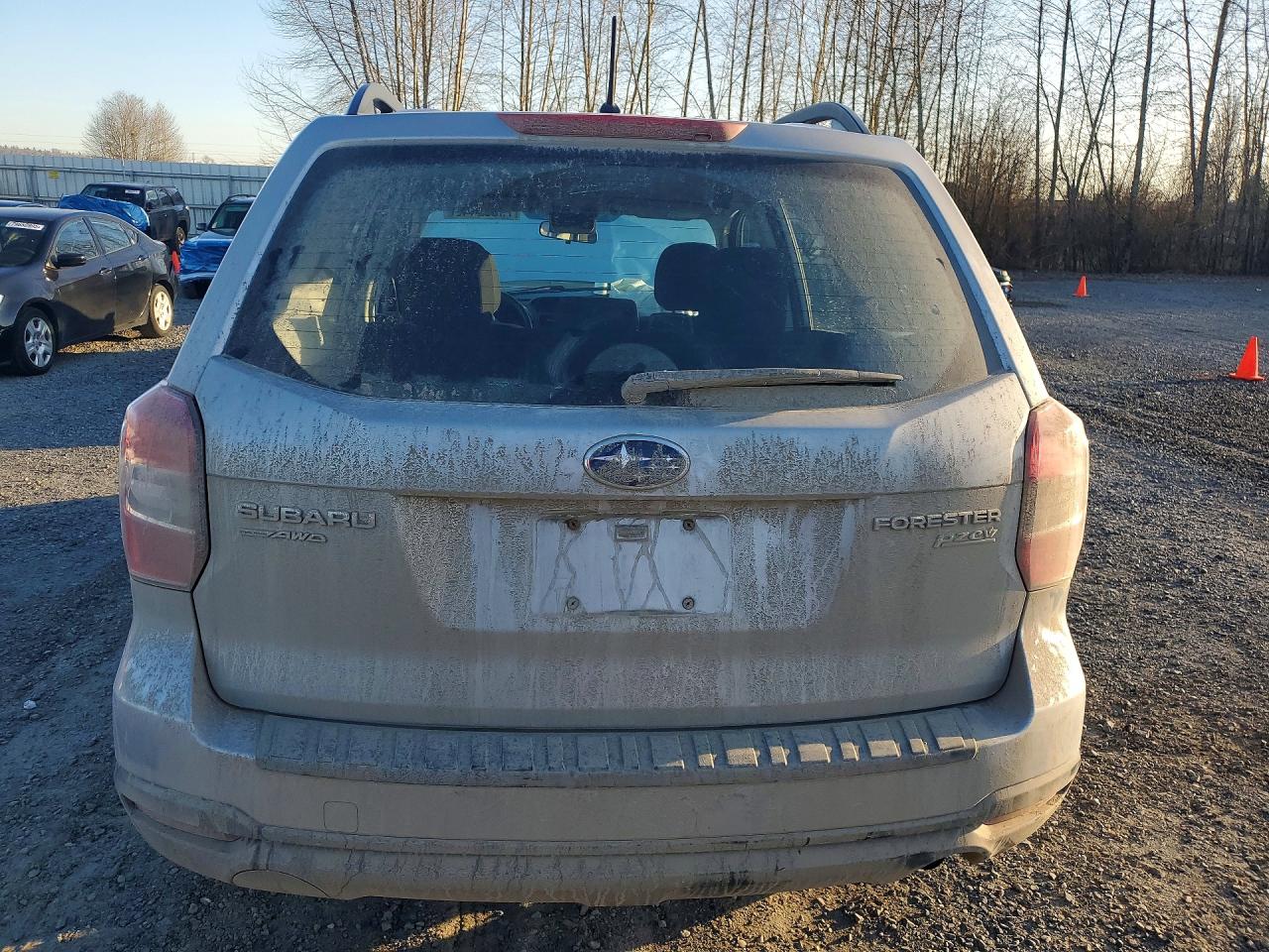 2015 SUBARU FORESTER 2.5I photo 11