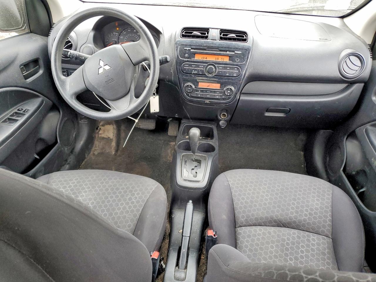 2015 MITSUBISHI MIRAGE DE photo 8