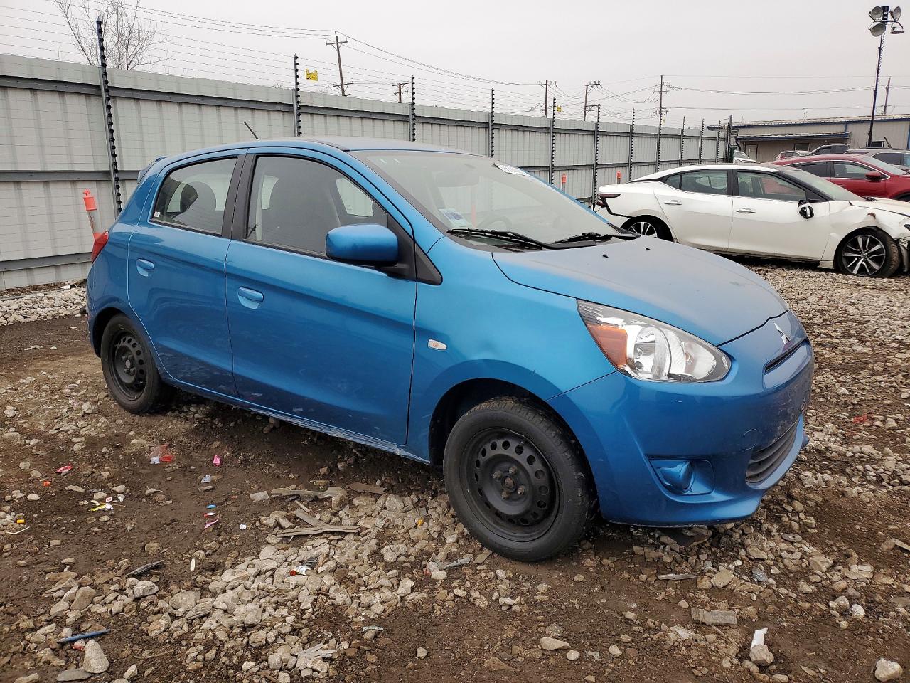 2015 MITSUBISHI MIRAGE DE photo 4