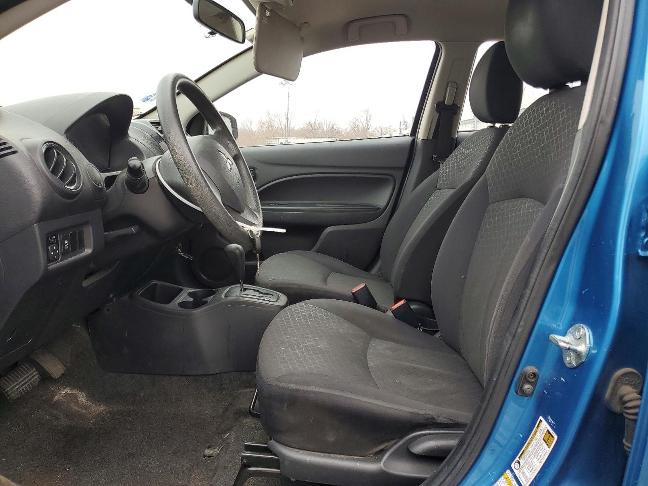 2015 MITSUBISHI MIRAGE DE photo 7