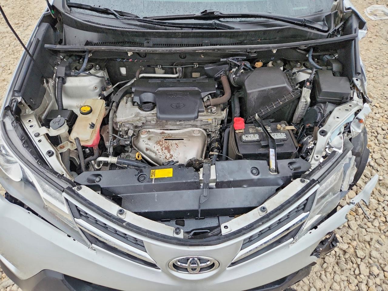 2013 TOYOTA RAV4 LE photo 34