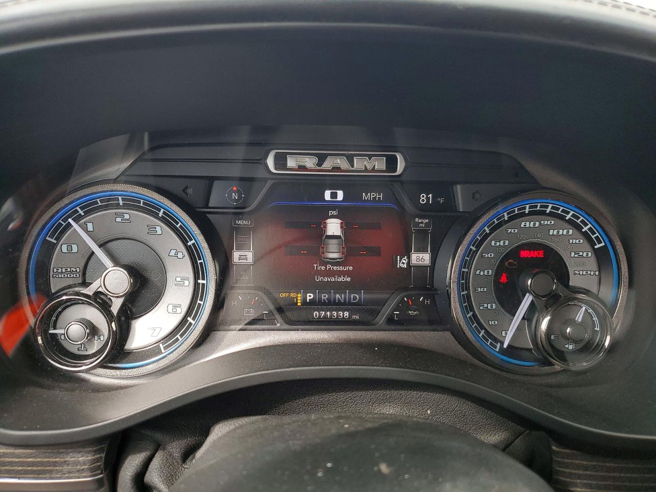 2019 RAM 1500 LIMITED photo 25