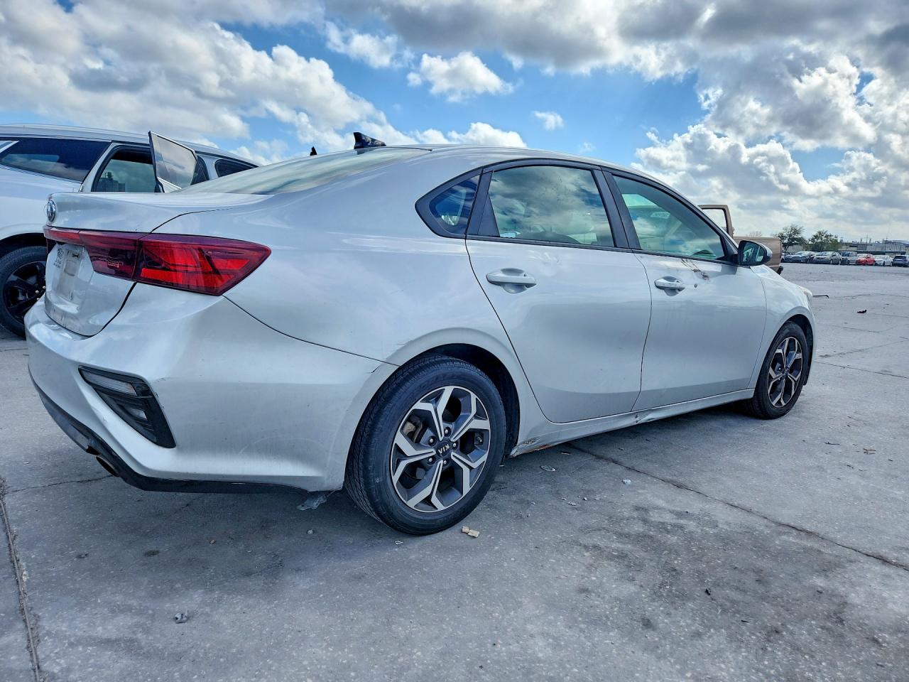 2020 KIA FORTE LXS photo 3