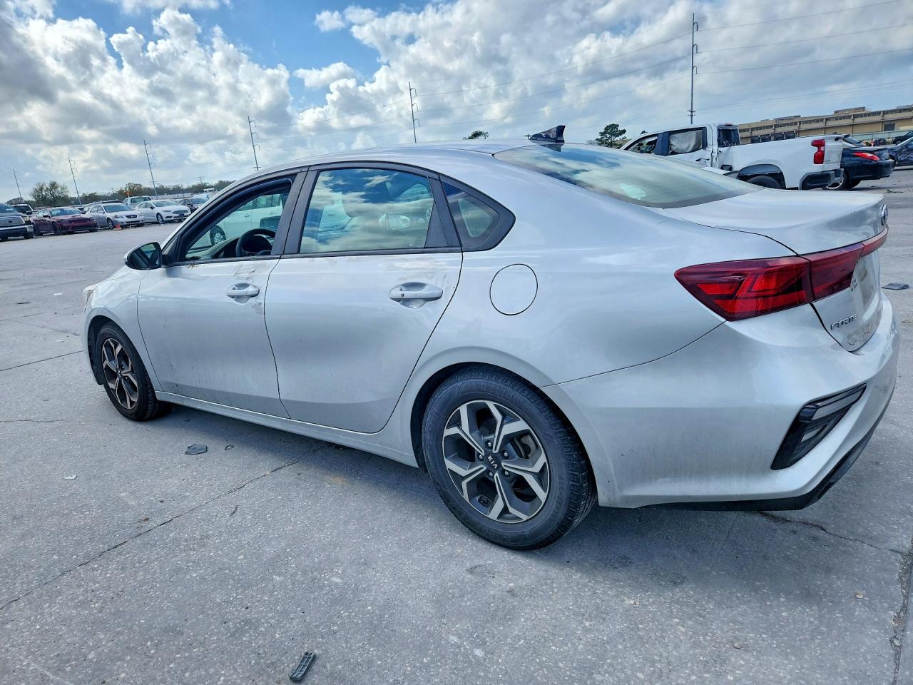 2020 KIA FORTE LXS photo 2