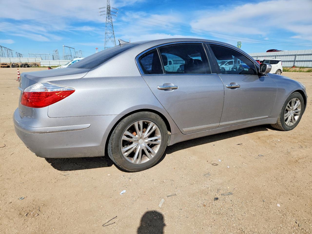 2011 HYUNDAI GENESIS 4.6L V8 photo 5