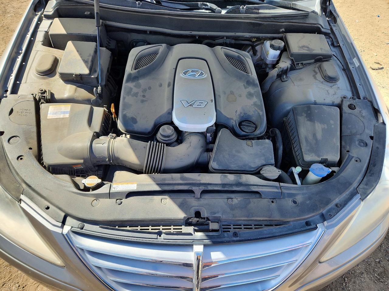 2011 HYUNDAI GENESIS 4.6L V8 photo 21