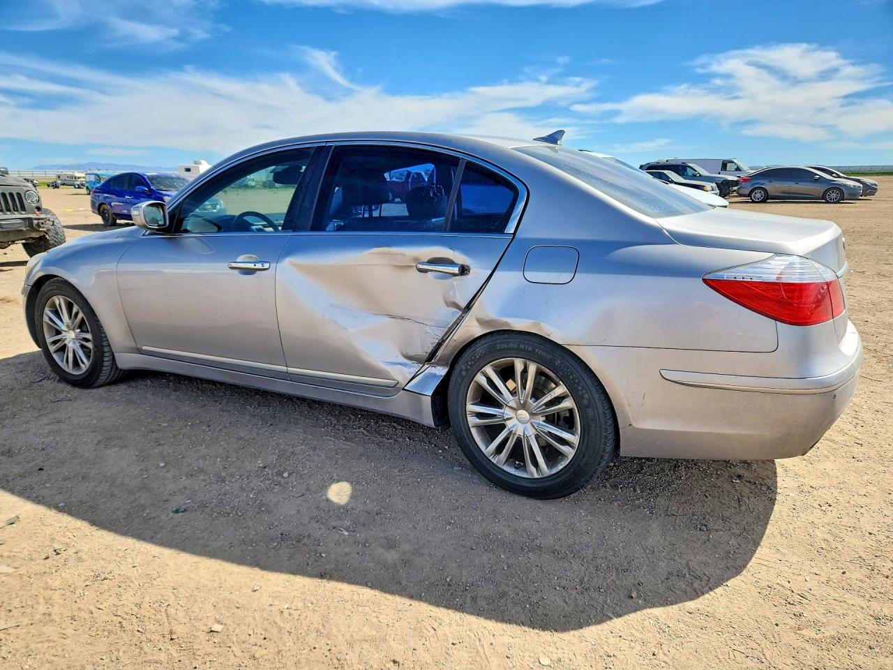 2011 HYUNDAI GENESIS 4.6L V8 photo 3