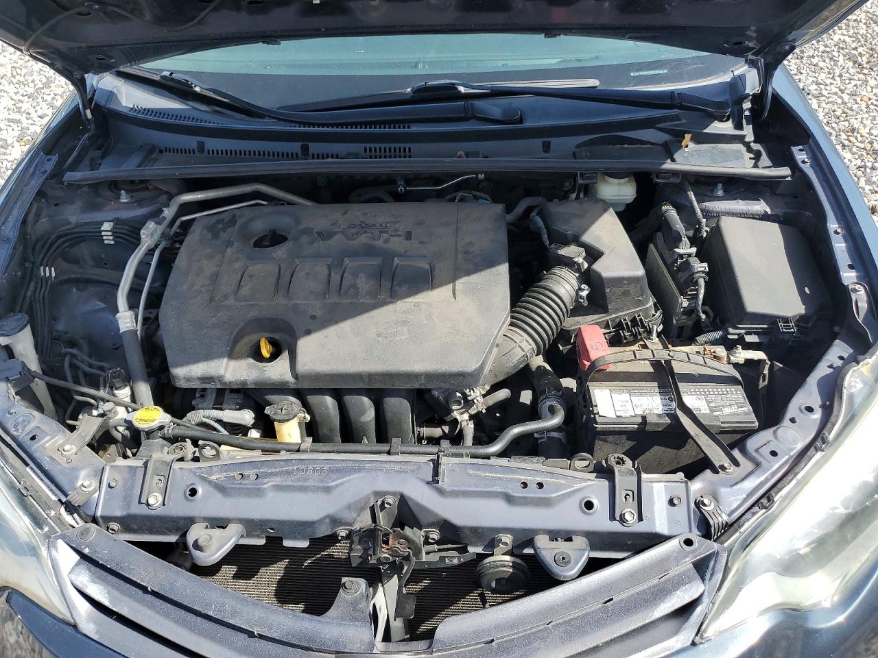 2016 TOYOTA COROLLA LE photo 11