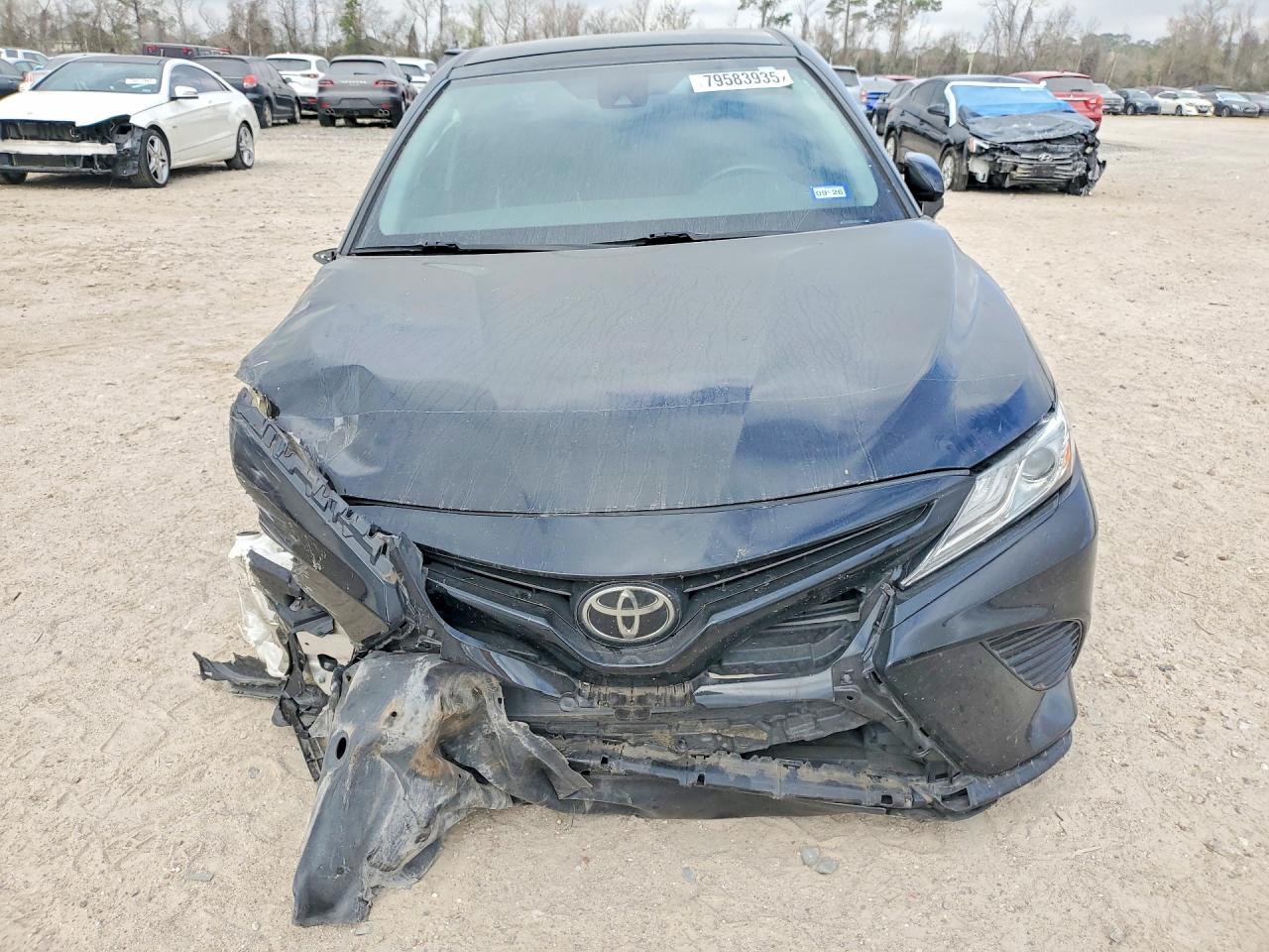 2020 TOYOTA CAMRY XSE photo 13