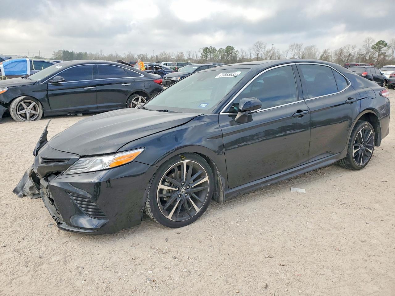 2020 TOYOTA CAMRY