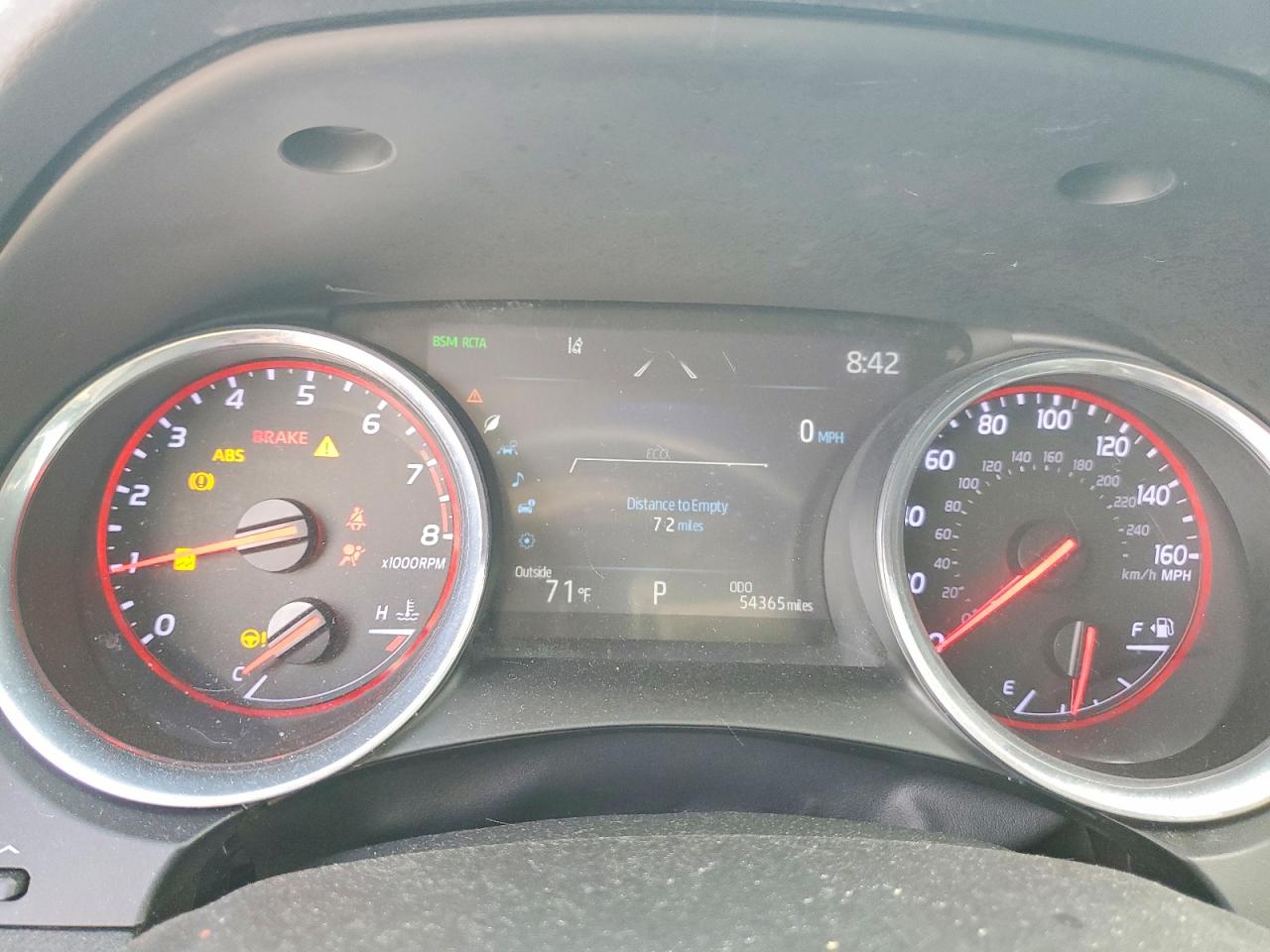2020 TOYOTA CAMRY XSE photo 25
