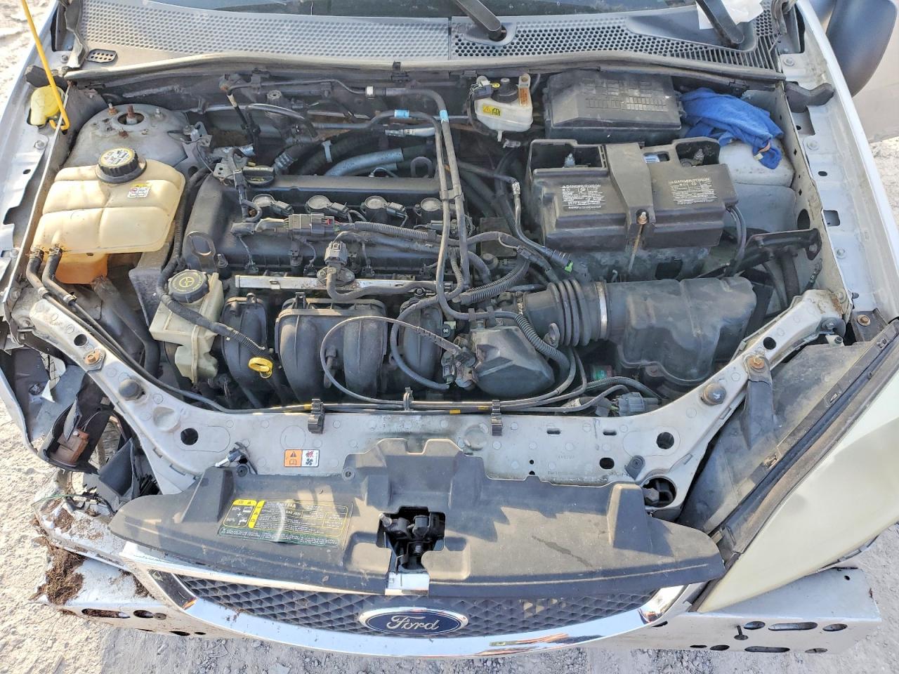 2007 FORD FOCUS ZX4 photo 21