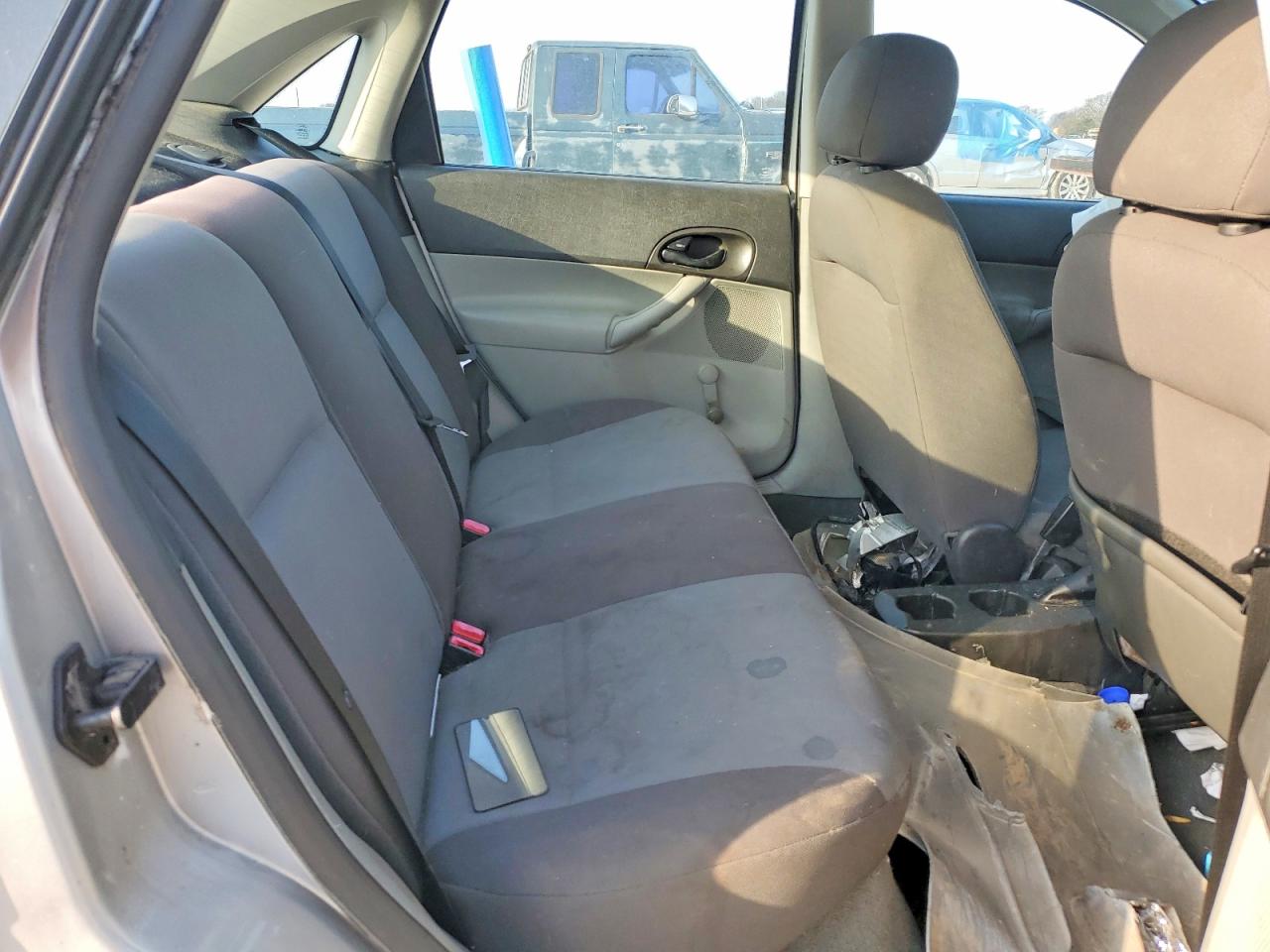 2007 FORD FOCUS ZX4 photo 19