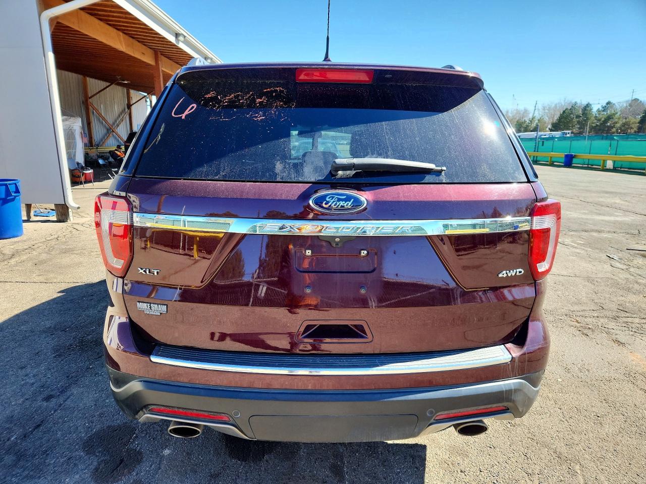 2018 FORD EXPLORER XLT photo 11