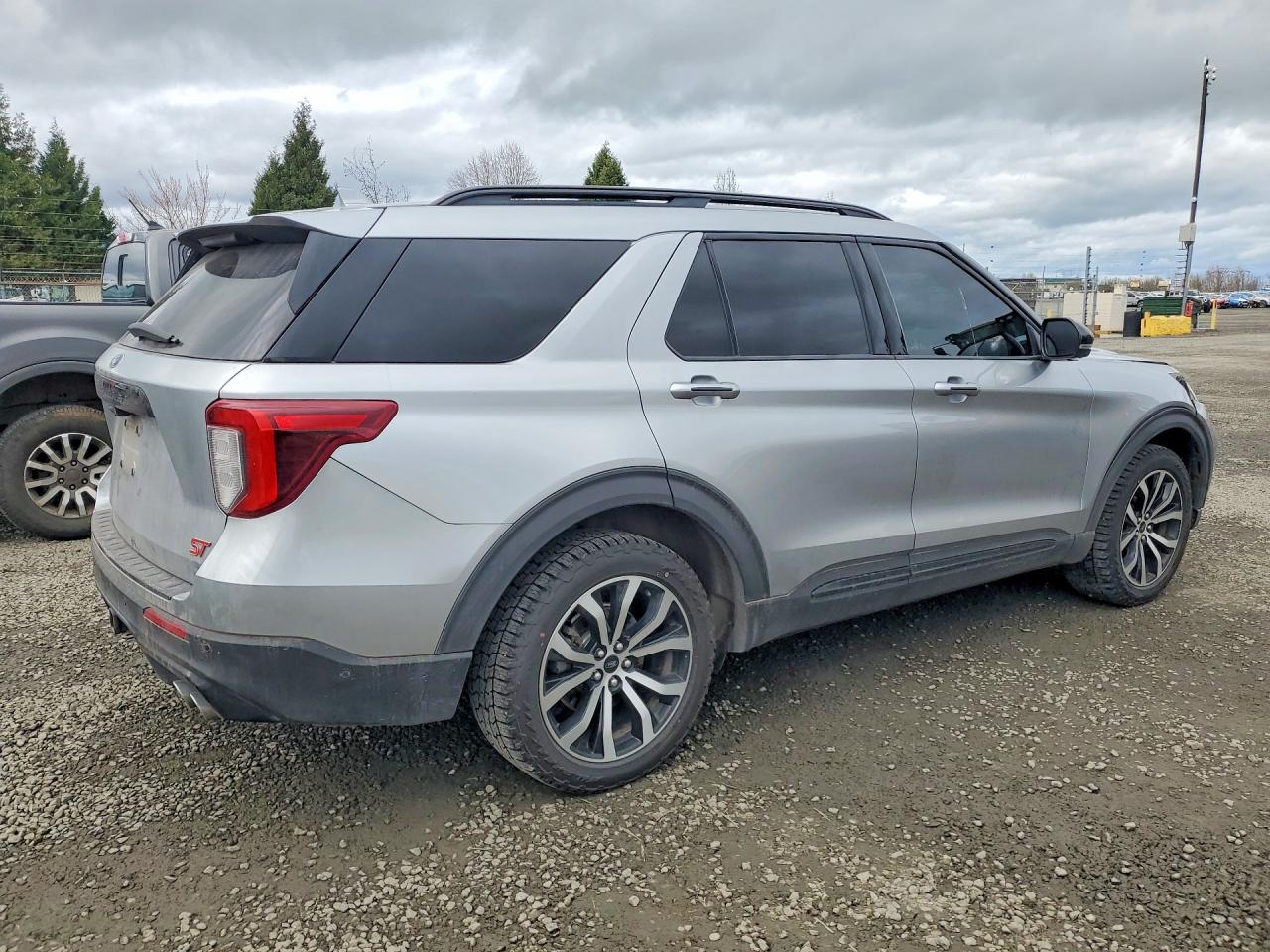 2020 FORD EXPLORER ST photo 3