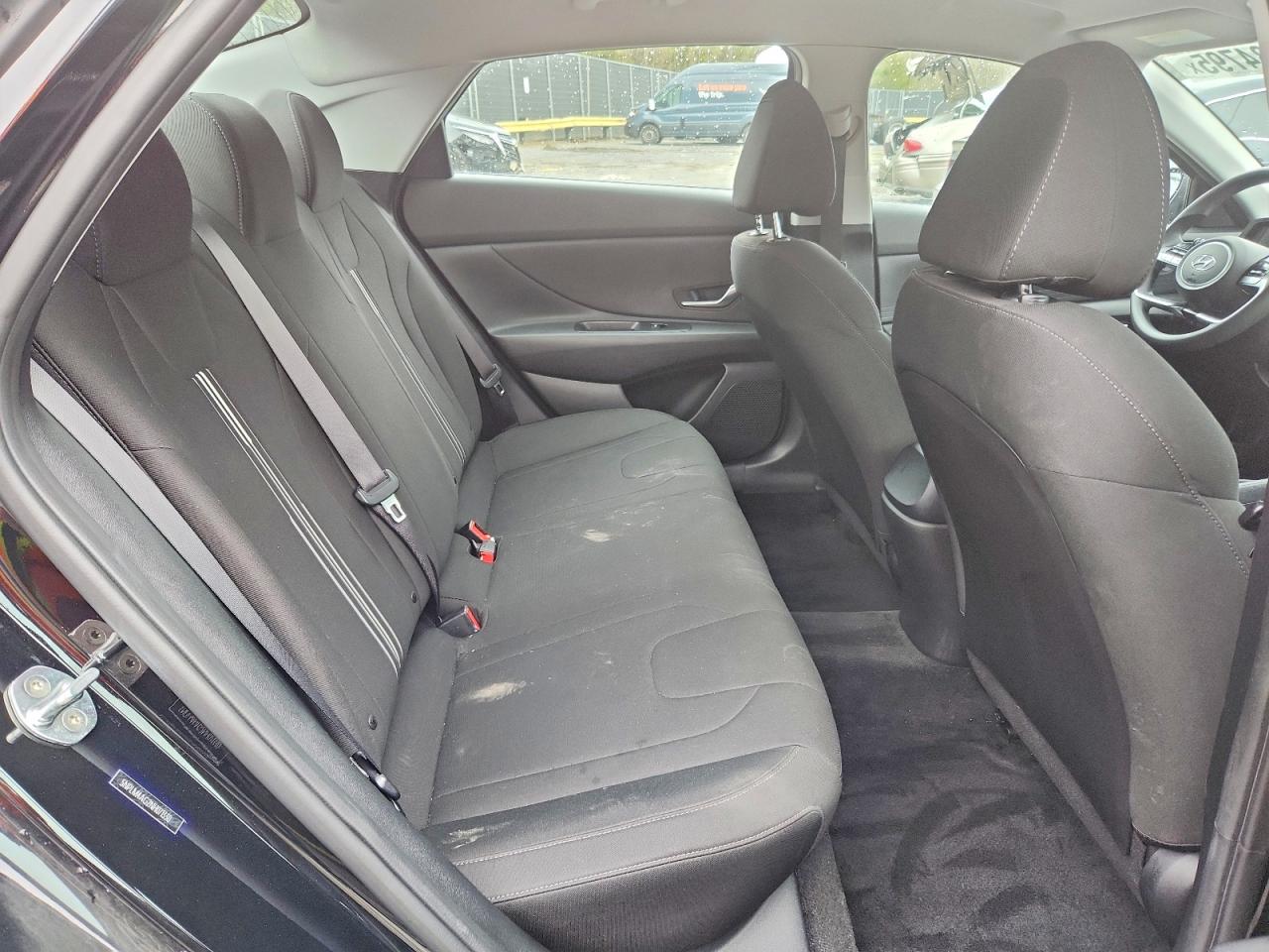 2022 HYUNDAI ELANTRA SEL photo 10