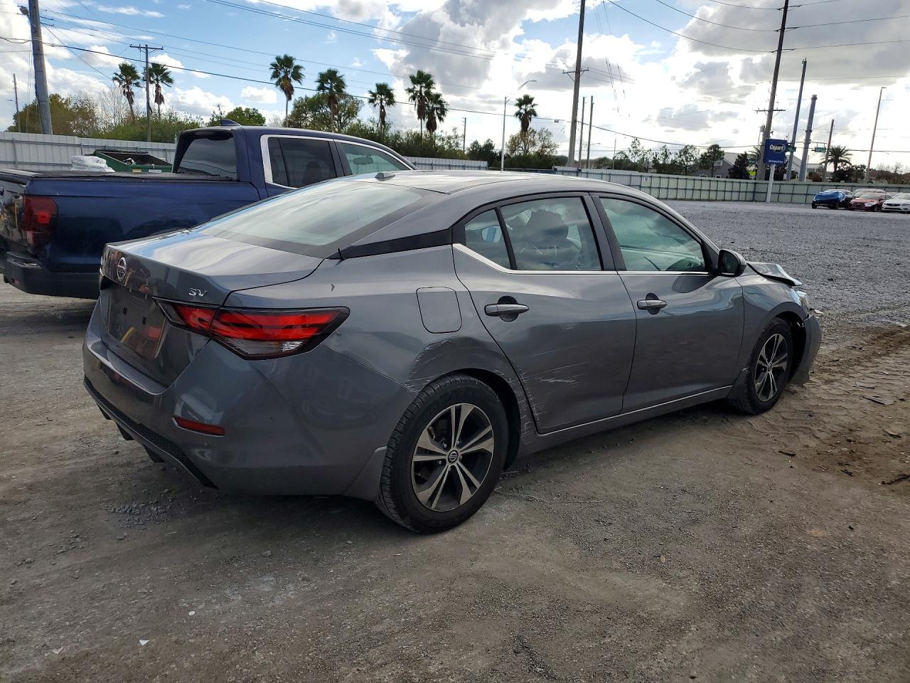 2022 NISSAN SENTRA SV photo 3