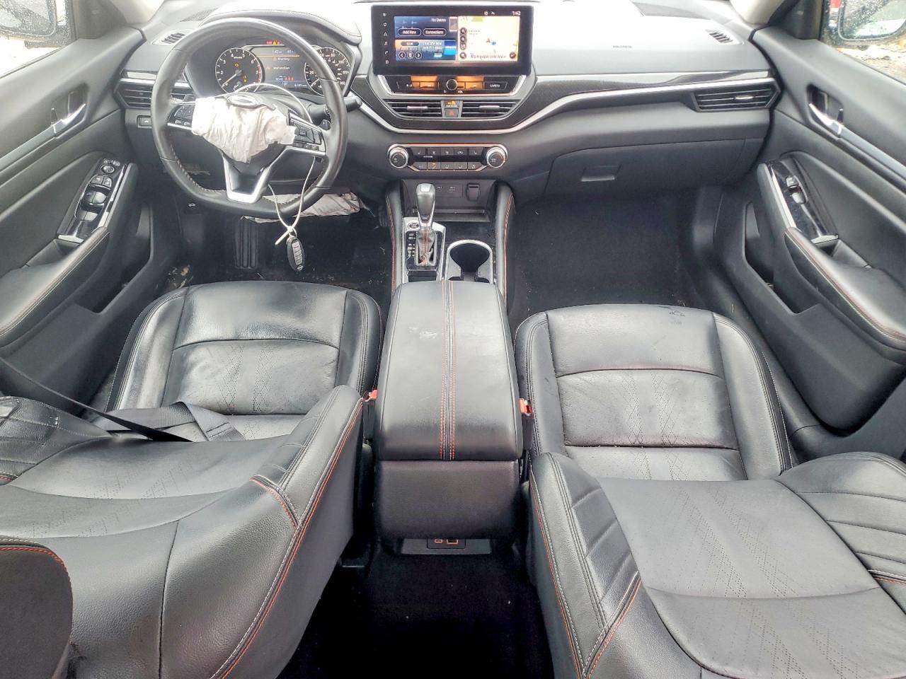 2024 NISSAN ALTIMA 2.5 SR photo 15
