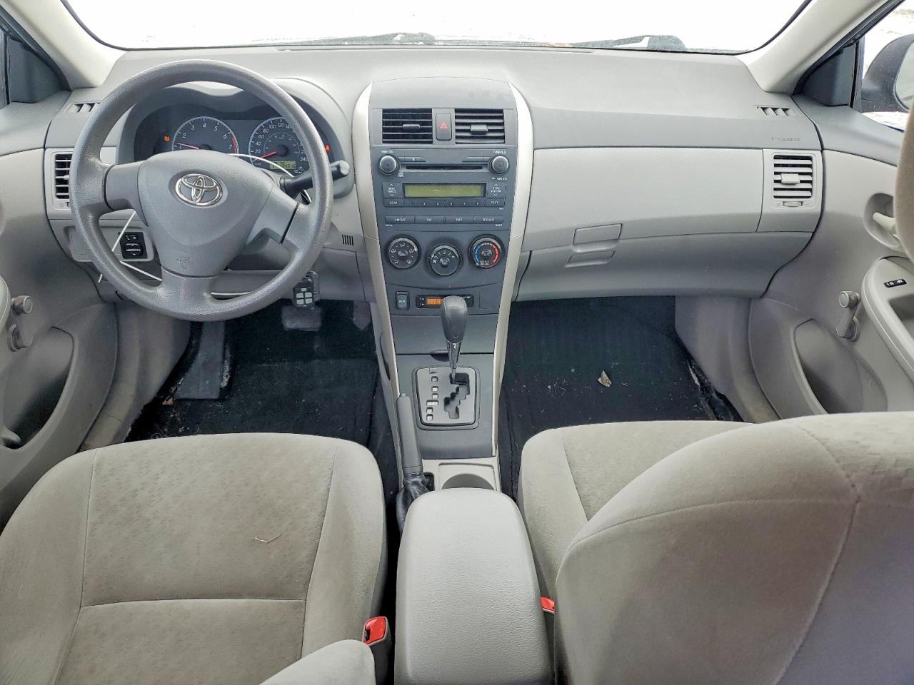 2010 TOYOTA COROLLA BASE photo 22