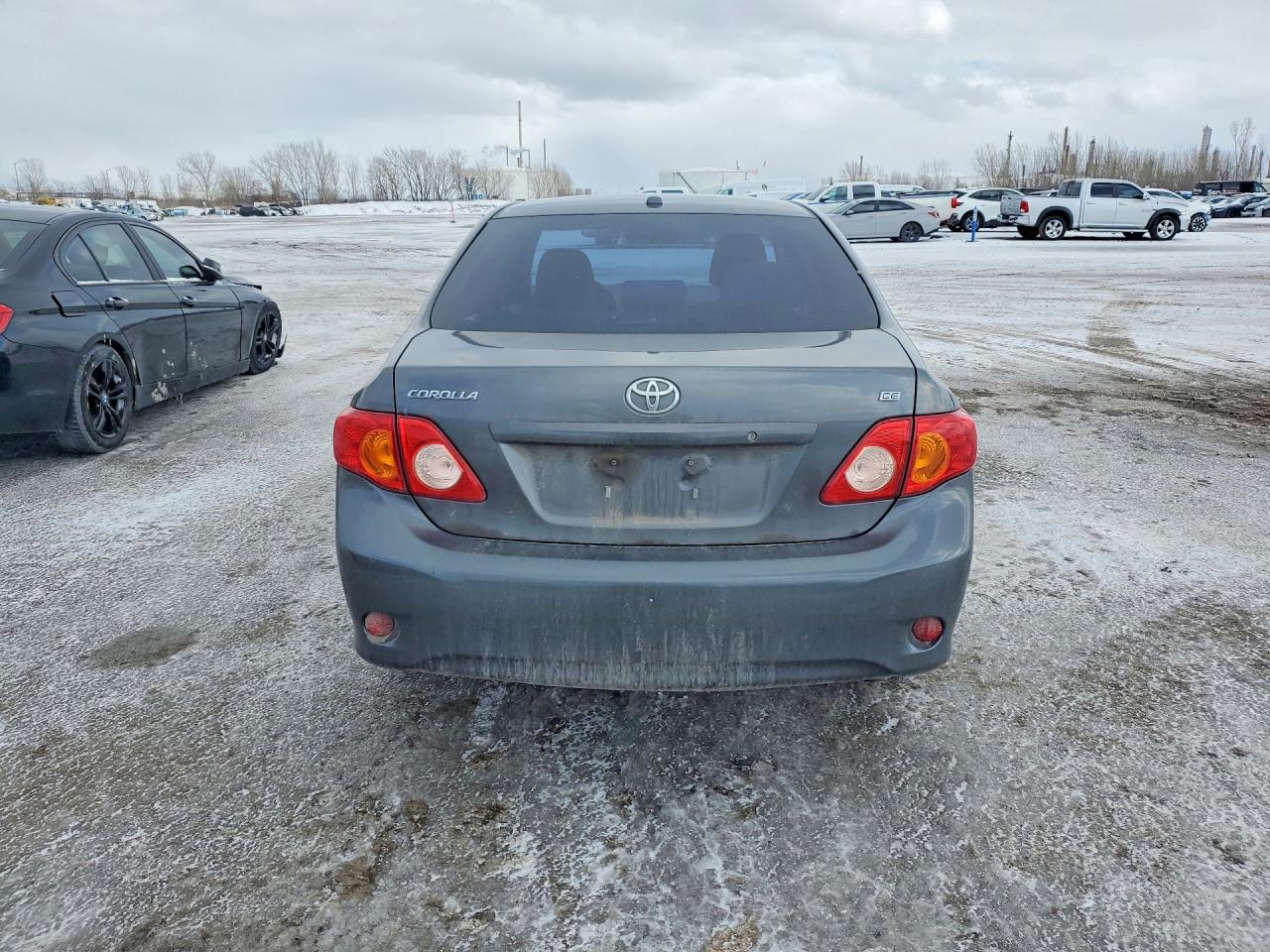 2010 TOYOTA COROLLA BASE photo 16