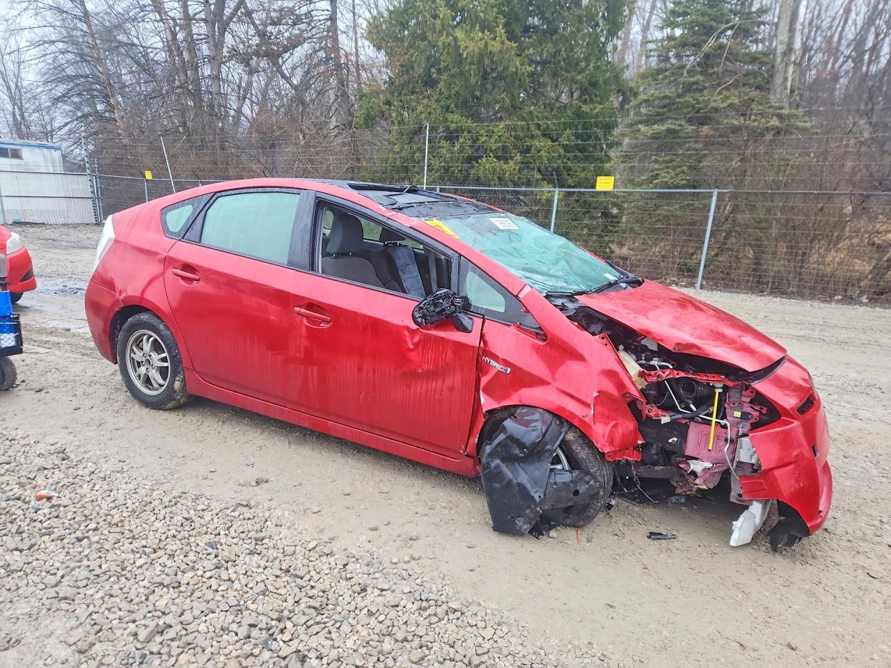 2011 TOYOTA PRIUS THREE photo 7