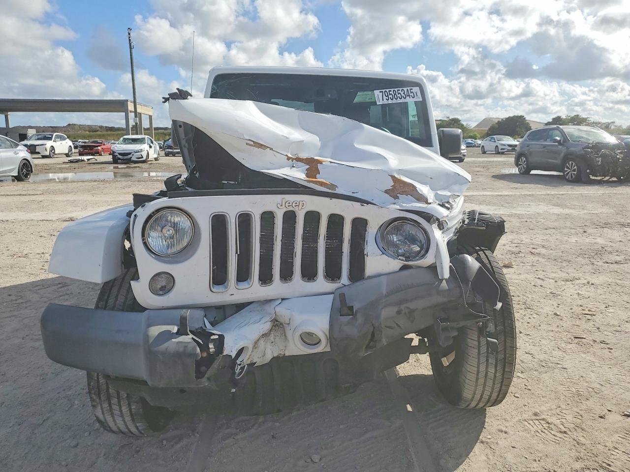 2016 JEEP WRANGLER UNLIMITED SAHARA photo 5