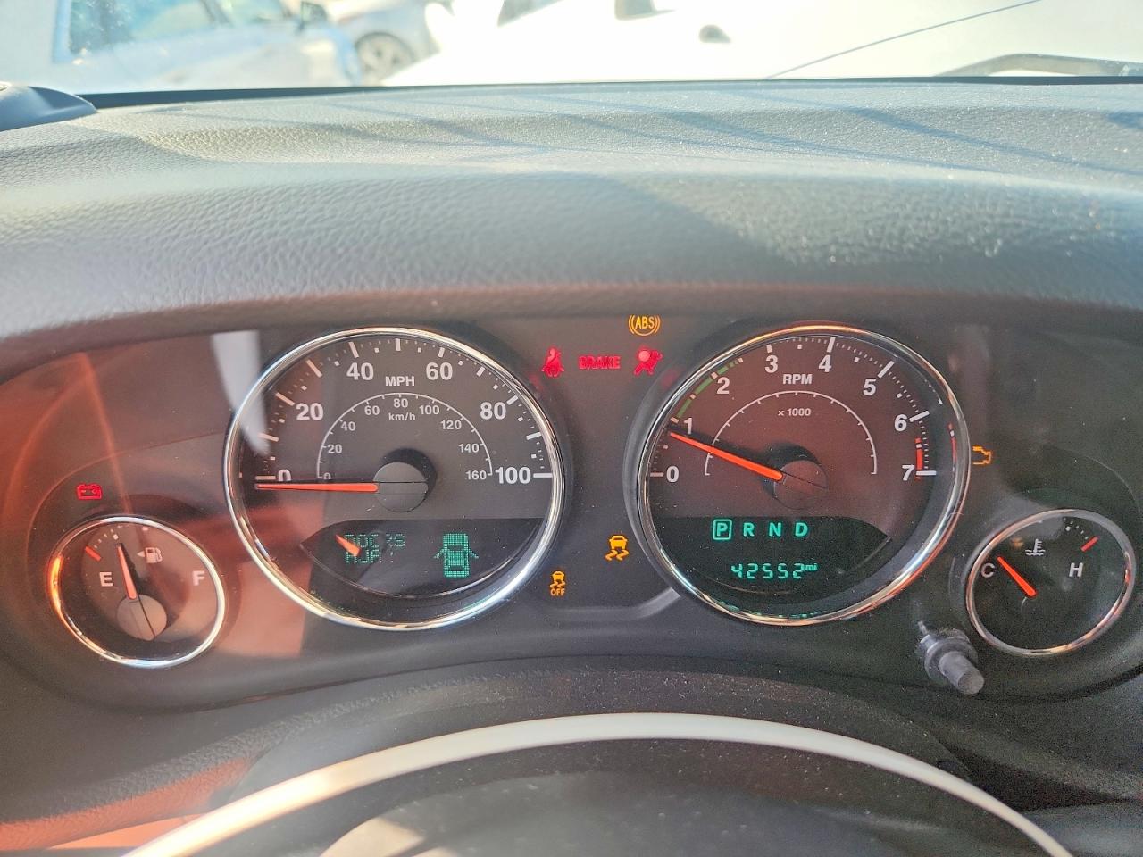 2016 JEEP WRANGLER UNLIMITED SAHARA photo 9