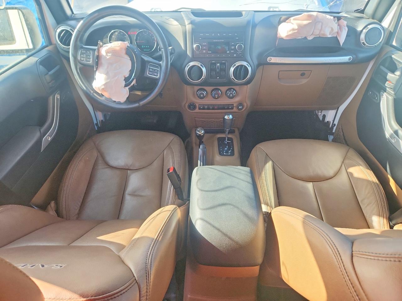 2016 JEEP WRANGLER UNLIMITED SAHARA photo 8