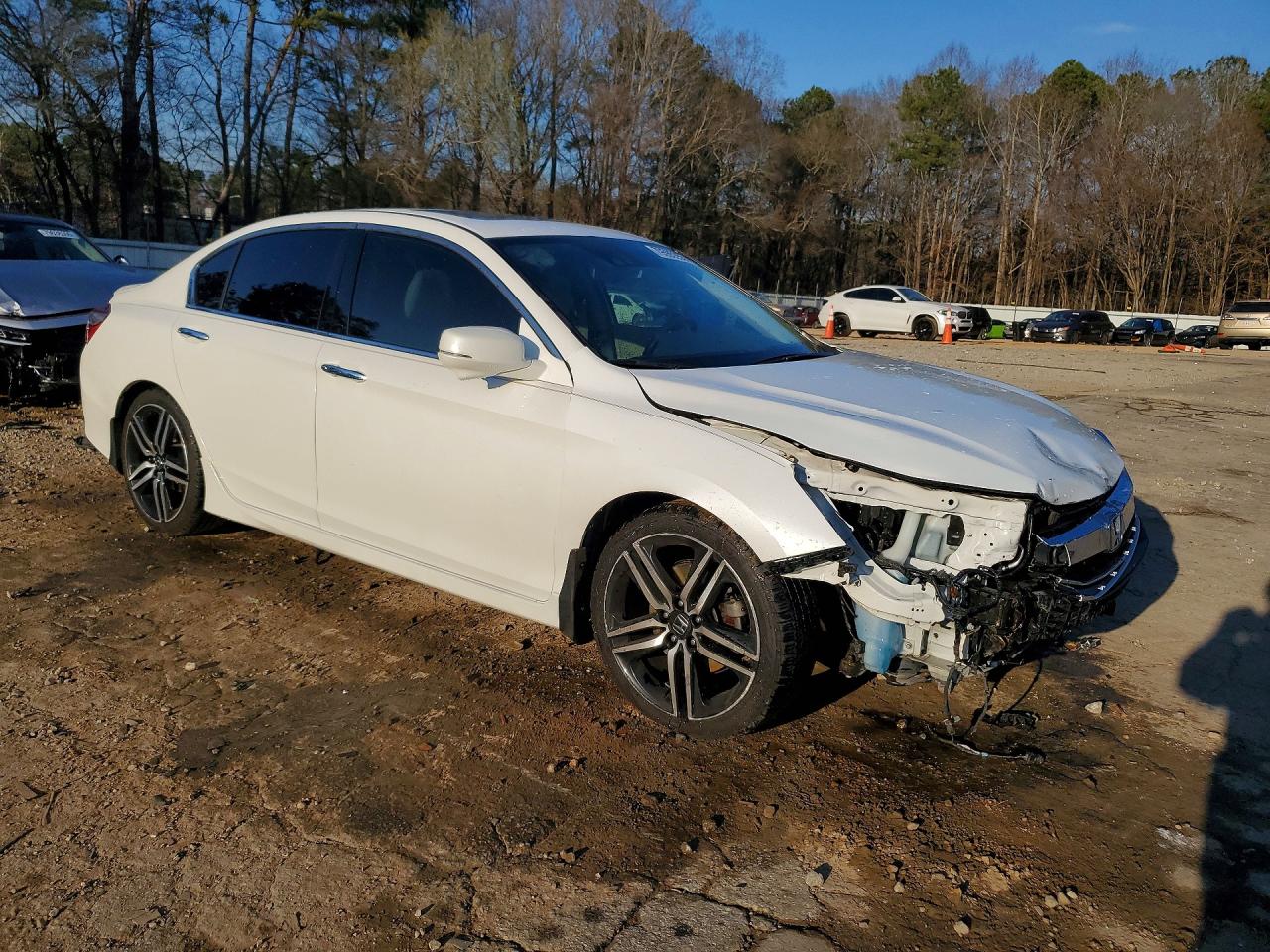 2017 HONDA ACCORD TOURING photo 7