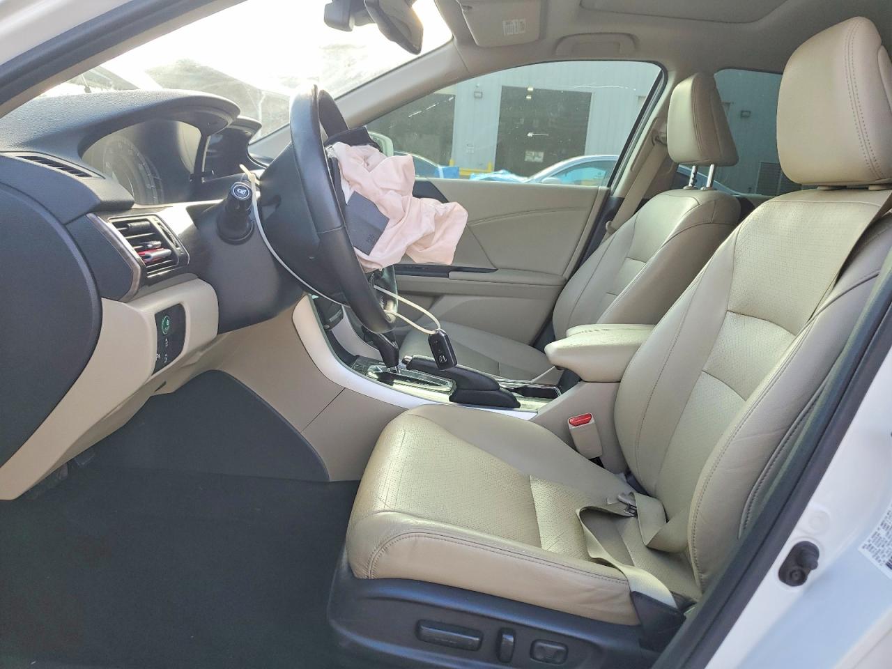 2017 HONDA ACCORD TOURING photo 13