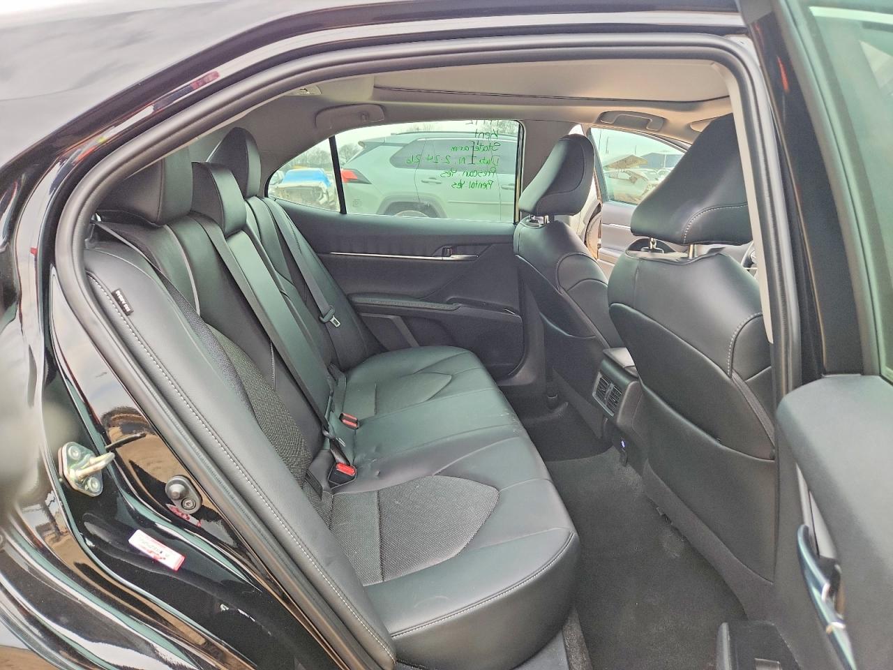 2020 TOYOTA CAMRY XSE photo 28